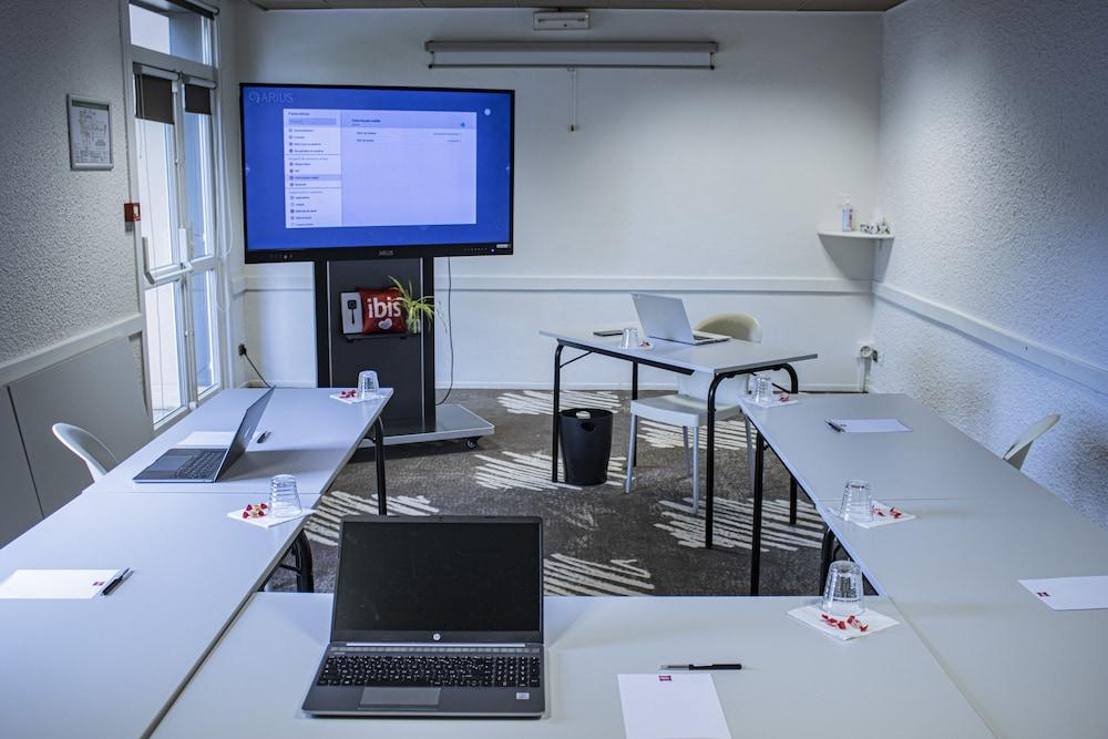 Ibis Rennes Cesson Hotel Luaran gambar